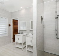 Bathers across the bay from Port Douglas - Accommodation in Bendigo