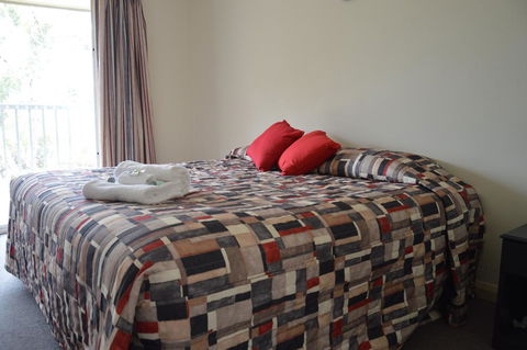 Bathurst Goldfields Motel - Accommodation in Bendigo 1
