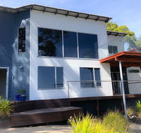 BAY OF FIRES BEACH SHACK ocean views from a modern Beachhouse - Accommodation in Bendigo