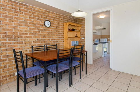 Bay Park Gardens 30 1 Warlters Street - Accommodation in Bendigo 2