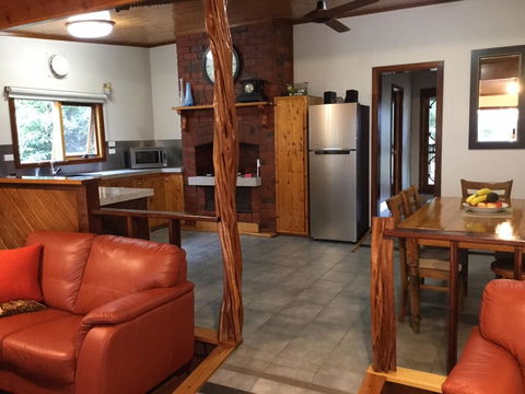 Bayview Boathouse - Accommodation in Bendigo 1