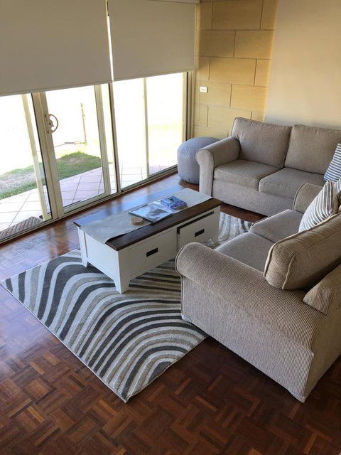 Bayview No 1 - Next To The Beach! - Accommodation in Bendigo 0