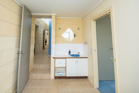Bayview No 1 - Next To The Beach! - Accommodation in Bendigo 3