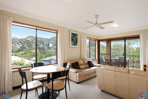 Bayview Unit - Stunning Inlet Views - Accommodation in Bendigo 2