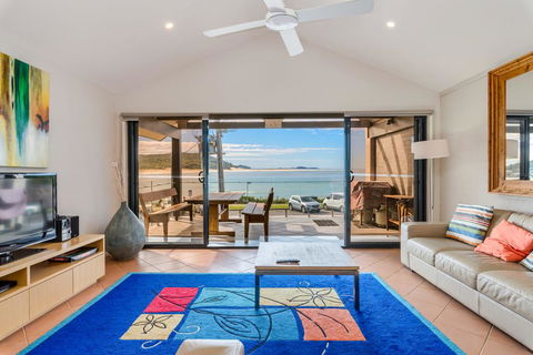 Beach Duplex 72b Marine Dr - Fingal Bay - Accommodation in Bendigo 3