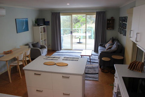 Beach House @ Smiths Beach - Accommodation in Bendigo 3
