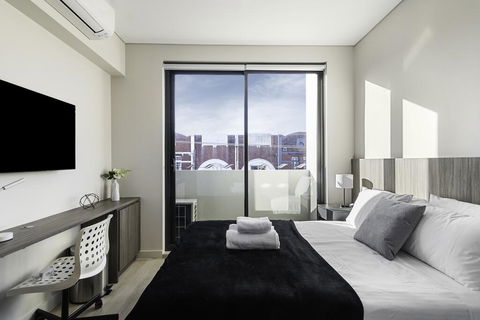 BEACH LOCATION STUDIO // CLOVELLY 5 - Accommodation in Bendigo 2