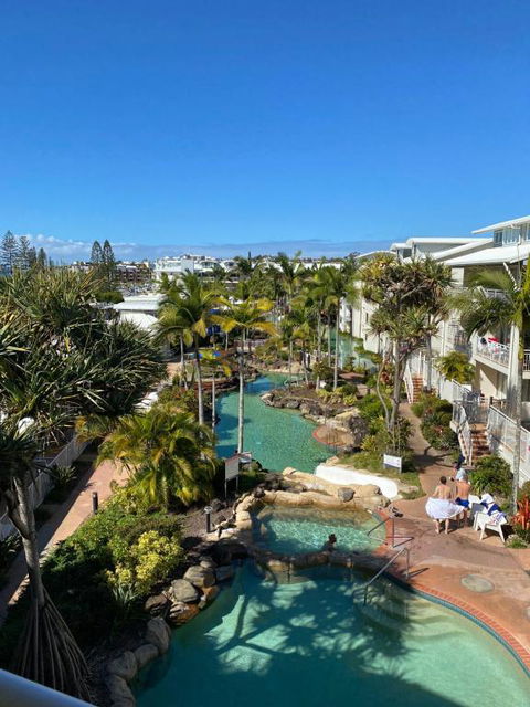 Resort Queen Studio At Alex Beach Resort - Accommodation in Bendigo 2