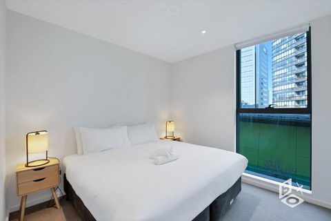 REST COLLECTION Apartments On Collins Docklands - Accommodation in Bendigo 2