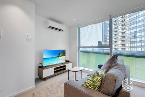 REST COLLECTION Apartments On Collins Docklands - Accommodation in Bendigo 0