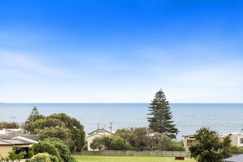Red Salt - Accommodation in Bendigo 3