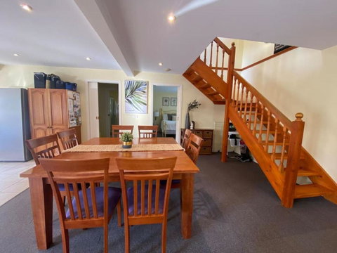 Reel & Relax: 3BR Beach House - Fish, Swim, Surf - Accommodation in Bendigo 0