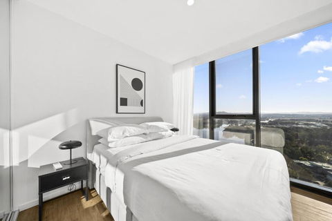 Refined 2-Bed With Luxurious Building Amenities - Accommodation in Bendigo 3