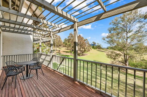 Refreshing Valley Escape - Accommodation in Bendigo 0