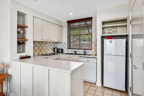 Refreshing Valley Escape - Accommodation in Bendigo 3