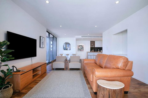 Regatta Hideaway - A Breezy Balcony Residence - Accommodation in Bendigo 3