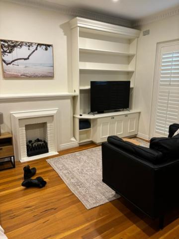 Regents Gate East Melbourne - Accommodation in Bendigo 0