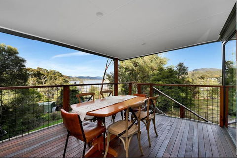 Relax At Goughs Bay - Accommodation in Bendigo 0
