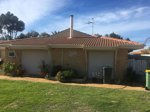 Relaxed Ocean View - Accommodation in Bendigo 0