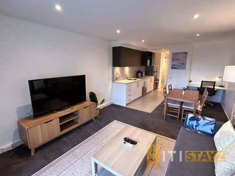 Relaxing Oasis In Bruce -1bd 1bth 1 Carsp Apt - Accommodation in Bendigo 0