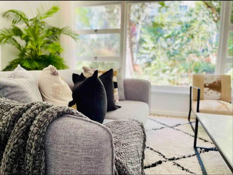 Renovated Charming & Cozy House (Walk To Station) - Accommodation in Bendigo 1