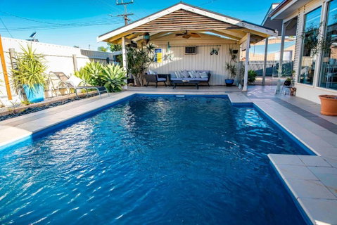 Resort On Morgan With Beautiful Private Pool, Pet Friendly - Accommodation in Bendigo 0