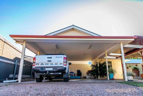 Resort On Morgan With Beautiful Private Pool, Pet Friendly - Accommodation in Bendigo 1