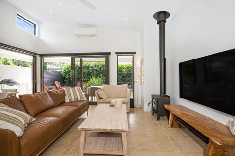 Rest Pet Friendly With Outdoor Bath 3 Mins Walk To Beach - Accommodation in Bendigo 1