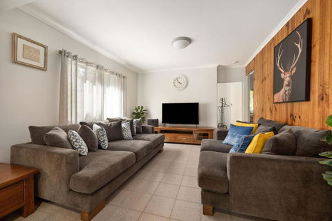 Rest & Relaxation - Accommodation in Bendigo 1