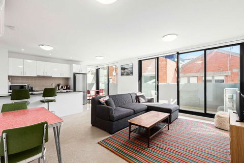 Right In The Centre Of Town - Accommodation in Bendigo 0