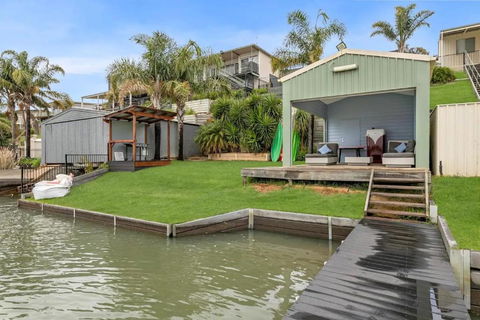 River Life - Accommodation in Bendigo 1