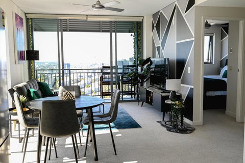 River View Apartment In Brisbane With Parking - Accommodation in Bendigo 1