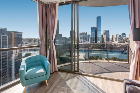 River-View Unit With Rooftop Pool Near Museums - Accommodation in Bendigo 2
