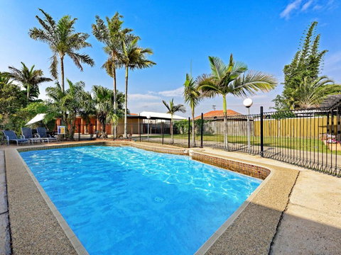 Riviera Motel Bundaberg - Accommodation in Bendigo 0