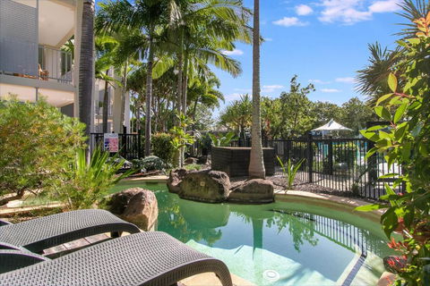 Salt&Pepper Sanctuary - Plunge Pool Resort Apartment By UHoliday - 2BR, 1BR And Studio Hotel Room Configurations Available - Accommodation in Bendigo 2