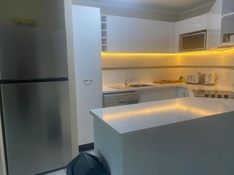 ROOFTOP APARTMENT AT MARINA TERRACES - Accommodation in Bendigo 2