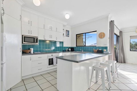 Rooftop Island Sunsets - Accommodation in Bendigo 1