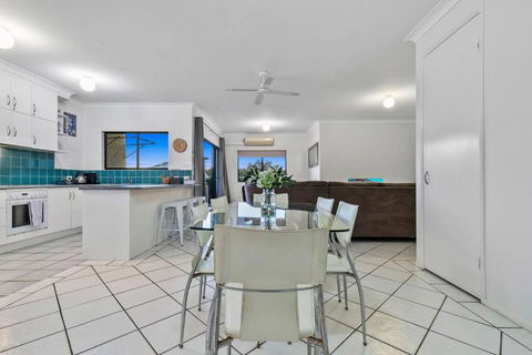 Rooftop Island Sunsets - Accommodation in Bendigo 3