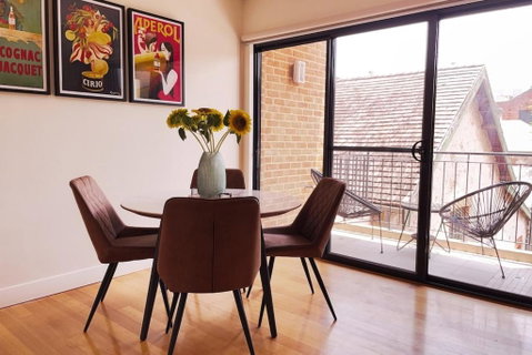 Rooftops On Henrycentre Of West End Cafes - Accommodation in Bendigo 2