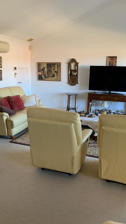 Room With A View - Accommodation in Bendigo 2