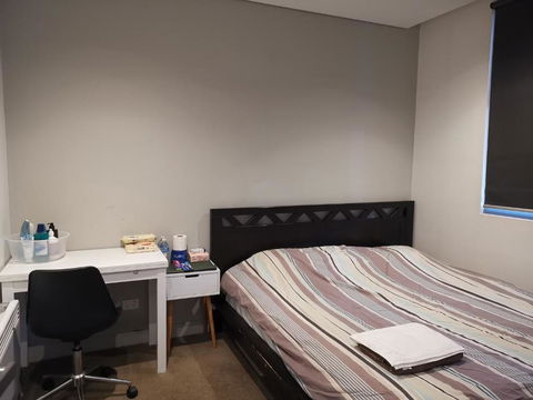 Room With King-size Bed Close To Melbourne CBD & Southern Cross Station - Accommodation in Bendigo 0