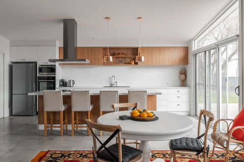Rose Villa Heritage Home With Parking & WiFi - Accommodation in Bendigo 0