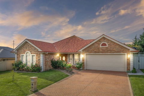 Roselawn Manor - 5 Bedroom Entertainer - Accommodation in Bendigo 1