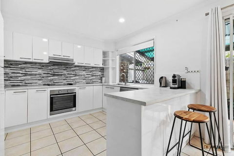 Rosella Rise! - Accommodation in Bendigo 1