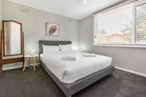Rosewood Lodge - Cottage Charm Off High Street - Accommodation in Bendigo 2