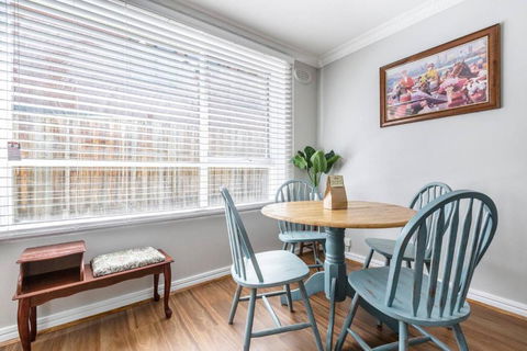Rosewood Lodge - Cottage Charm Off High Street - Accommodation in Bendigo 3