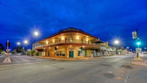 Royal Exchange Hotel - Accommodation in Bendigo 0