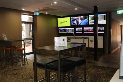 Royal Hotel Orange - Accommodation in Bendigo 2