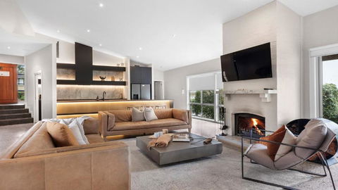 RUST - Accommodation in Bendigo 0