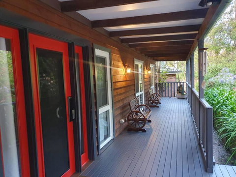 Rustic Queen Of Leura - Accommodation in Bendigo 3